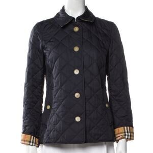 ❤️Burberry Quilted Novacheck Jacket❤️